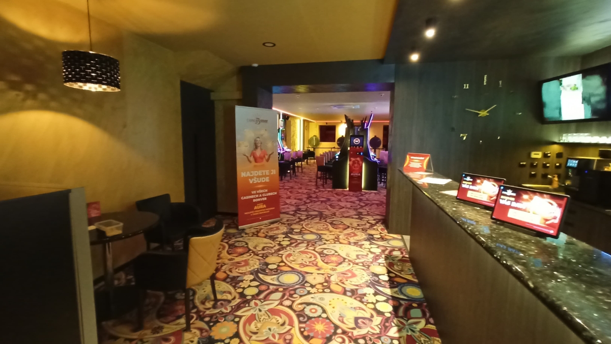 CASINO CLUB BONVER - fotka - 7