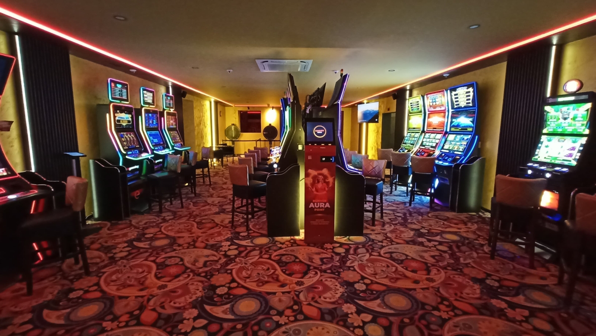 CASINO CLUB BONVER - fotka - 6