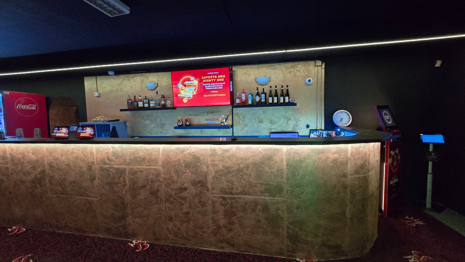 CLUB BONVER HERNA - fotka - 6