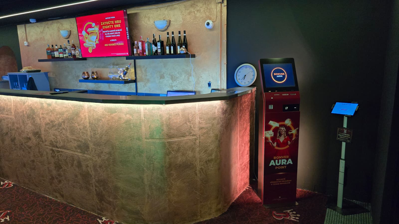 CLUB BONVER HERNA - fotka - 8
