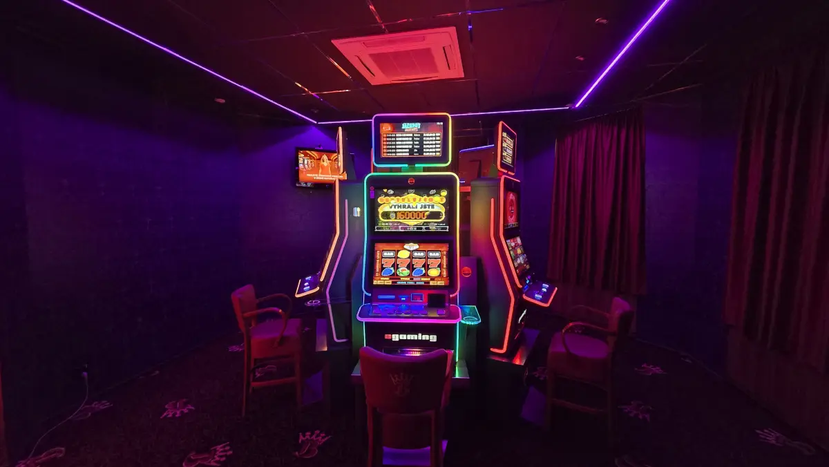 CASINO CLUB BONVER - fotka - 2